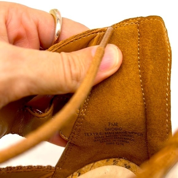 Nine West - Ghobio Nautical Style Brown & White Lace Up Block Cork Heels SZ 7.5 - Picture 14 of 14